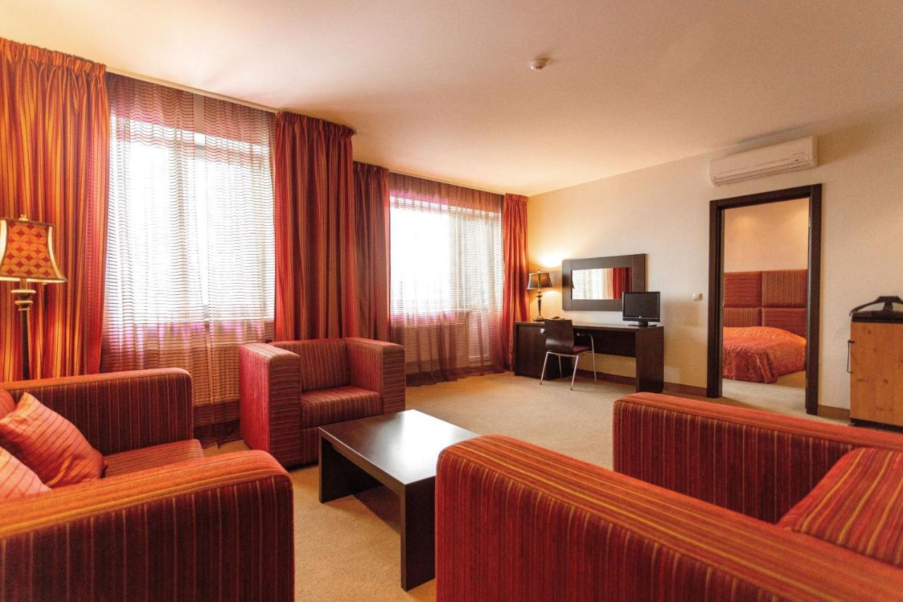 סיגולדה Rixwell Segevold Hotel מראה חיצוני תמונה