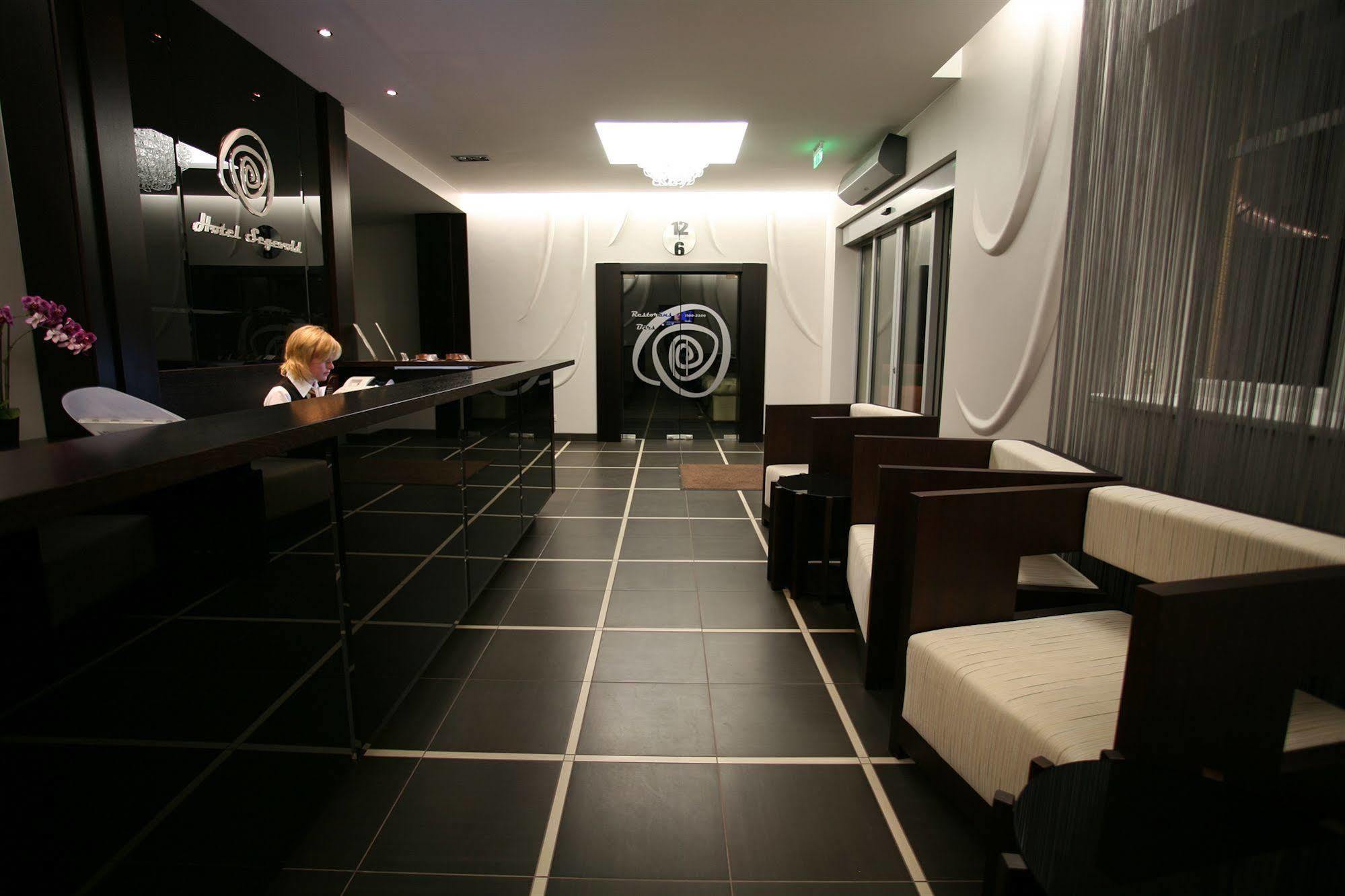 סיגולדה Rixwell Segevold Hotel מראה חיצוני תמונה