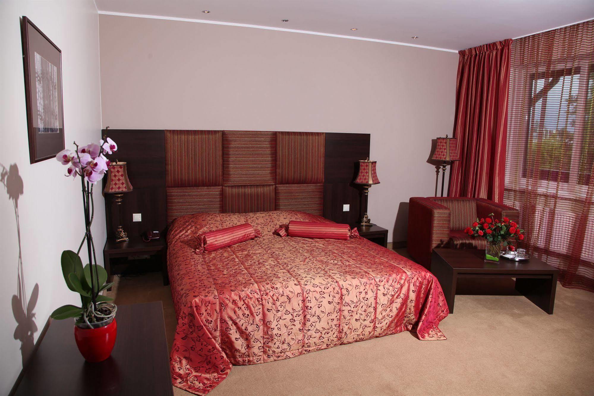 סיגולדה Rixwell Segevold Hotel מראה חיצוני תמונה